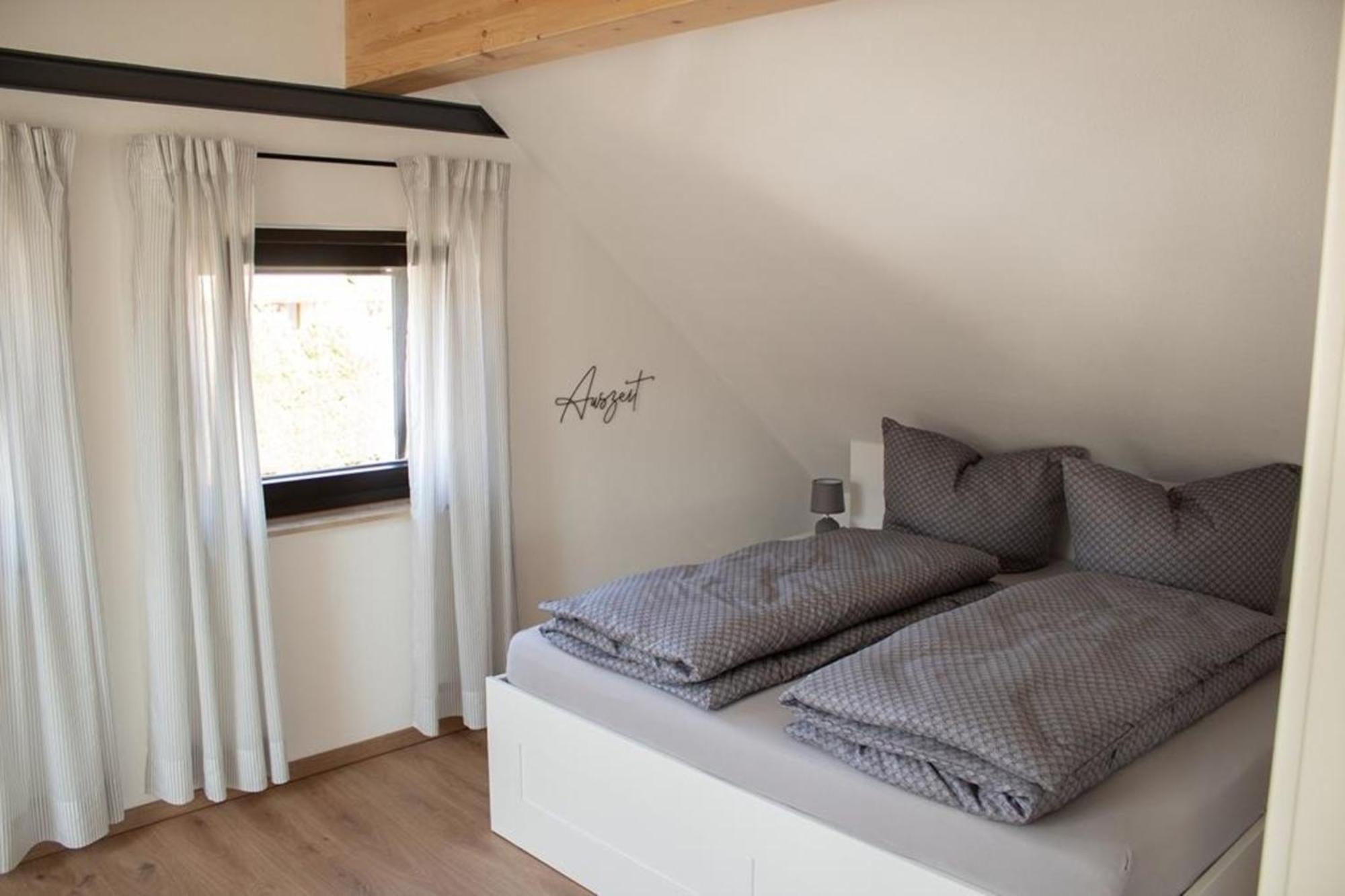 Ferienwohnung Kurz "Panoramablick" Вертгайм Екстер'єр фото